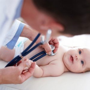 استخدام پزشک متخصص اطفال‌