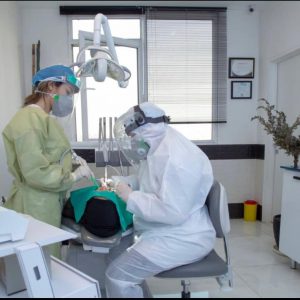 کلینیک دندانپزشکی آرامیس پیروزی